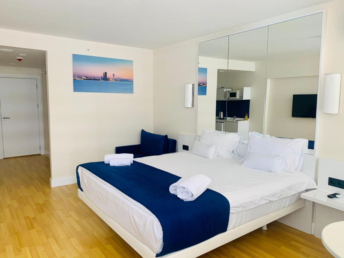 Royal Sea Breeze Apartments Batumi Exteriör bild